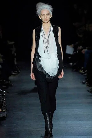 Look 24